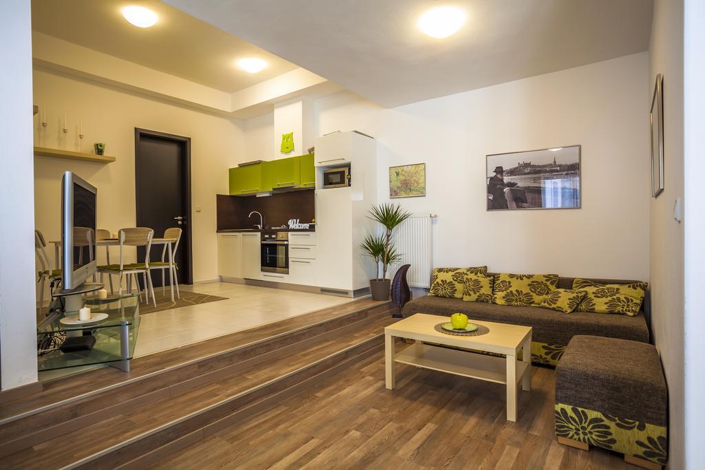 Apartment In City Bastova *