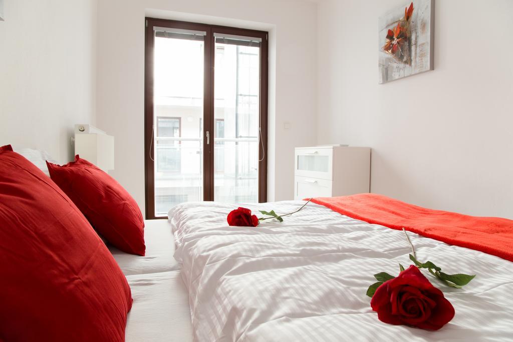 In City Bastova Apartment