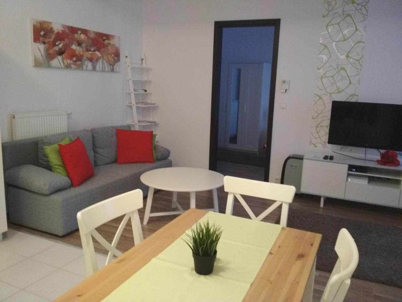 In City Bastova Apartment Pressburg